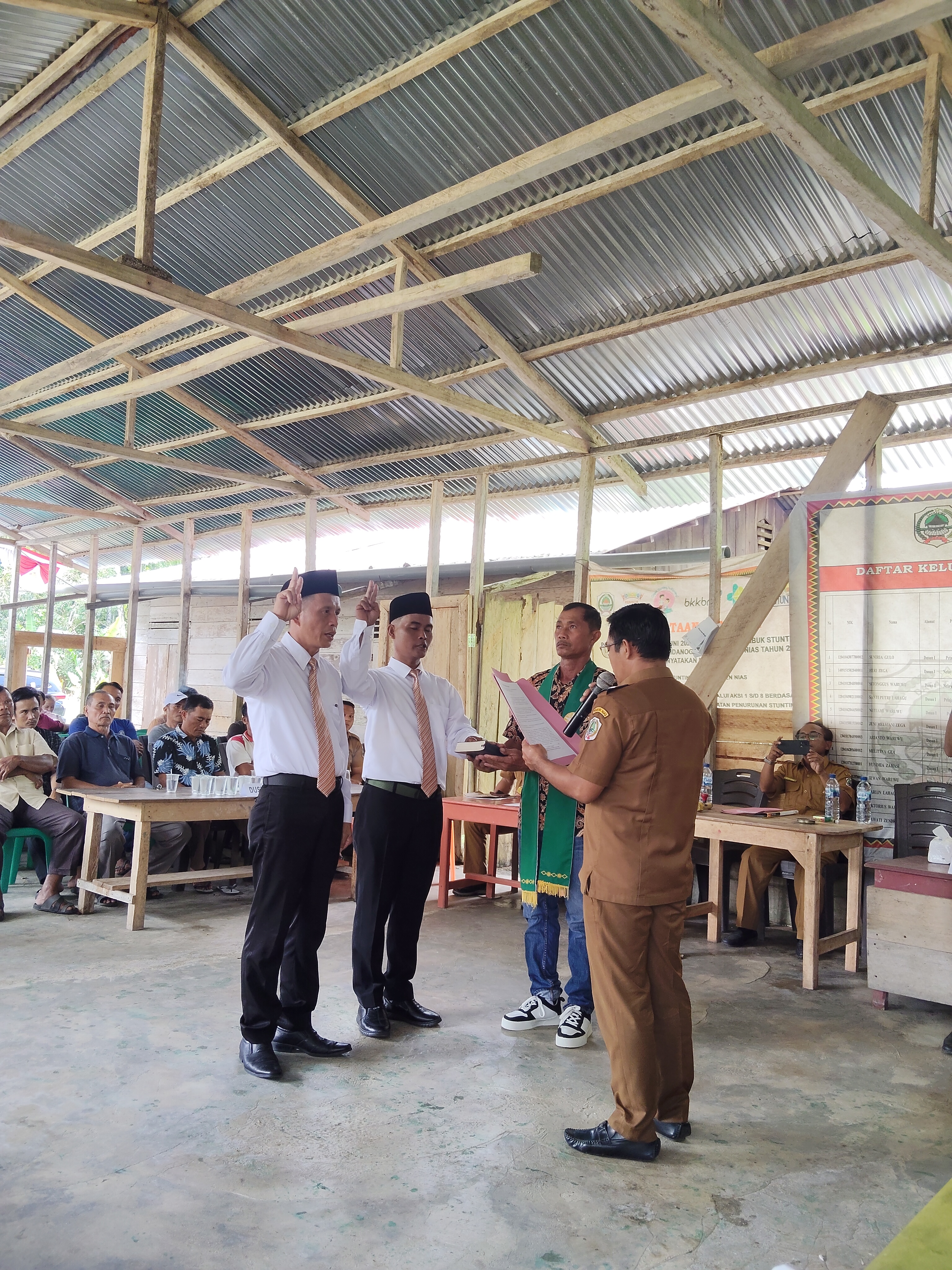 Pelantikan Kepala Dusun 1 dan 3 Desa Laira 